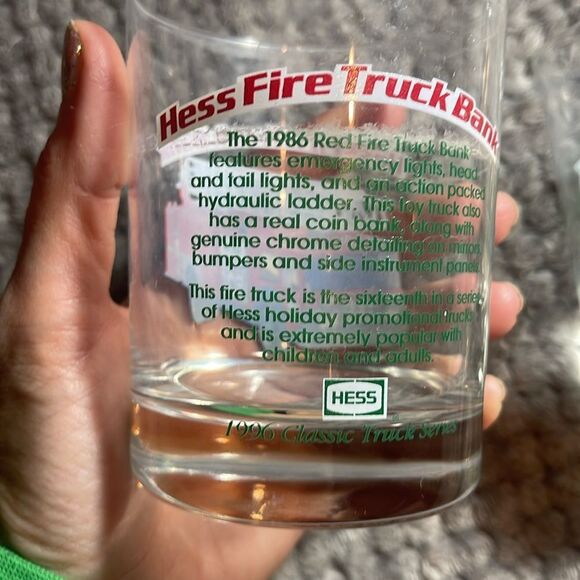 1996 Hess classic truck series glasses - Picture 3 of 7